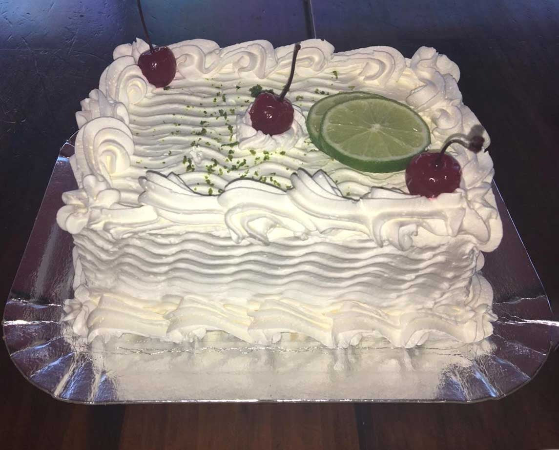 Bolo Mousse de Limão 3 Kg