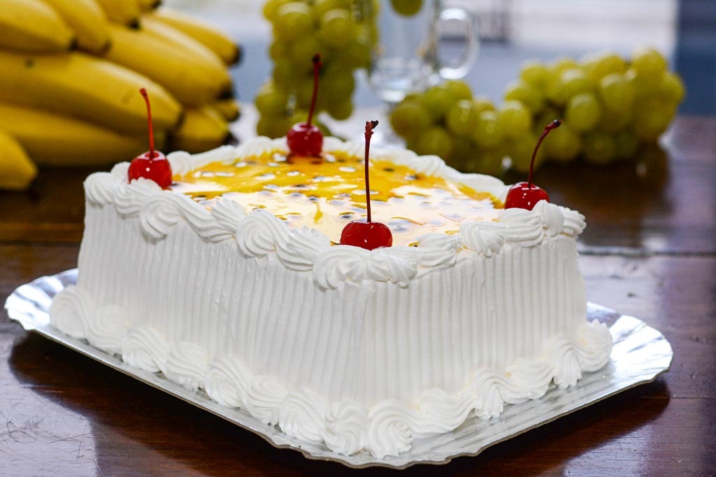 Bolo Mousse de Maracujá 3 Kg